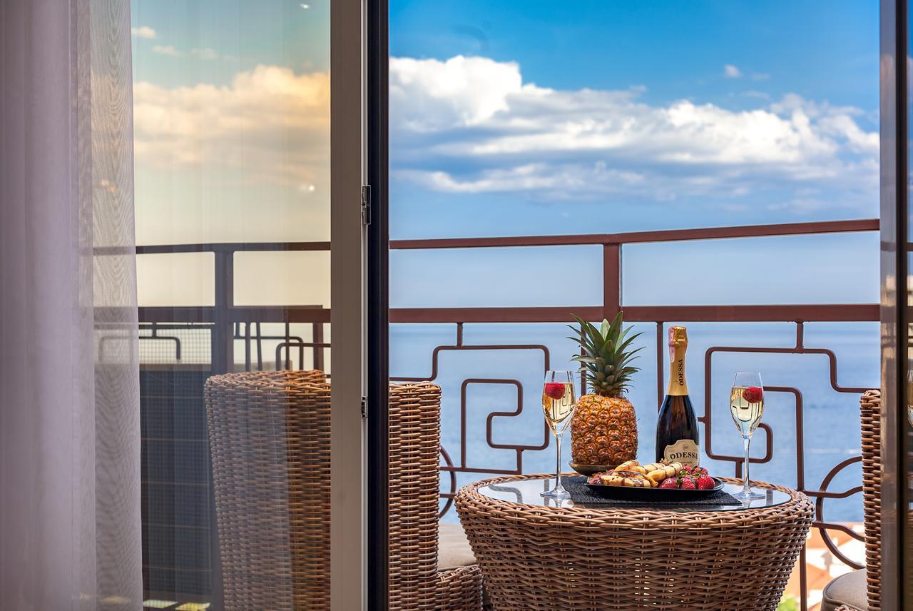 Vip Apartments In Arcadia With Sea View. Odessa Eksteriør bilde